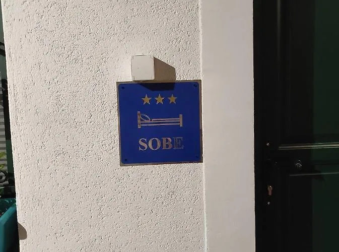 Anthea 2 أوباتيا